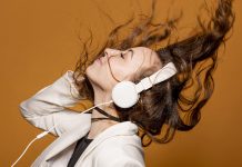 ПРОЗОР У СВИЈЕТ МИСЛИ